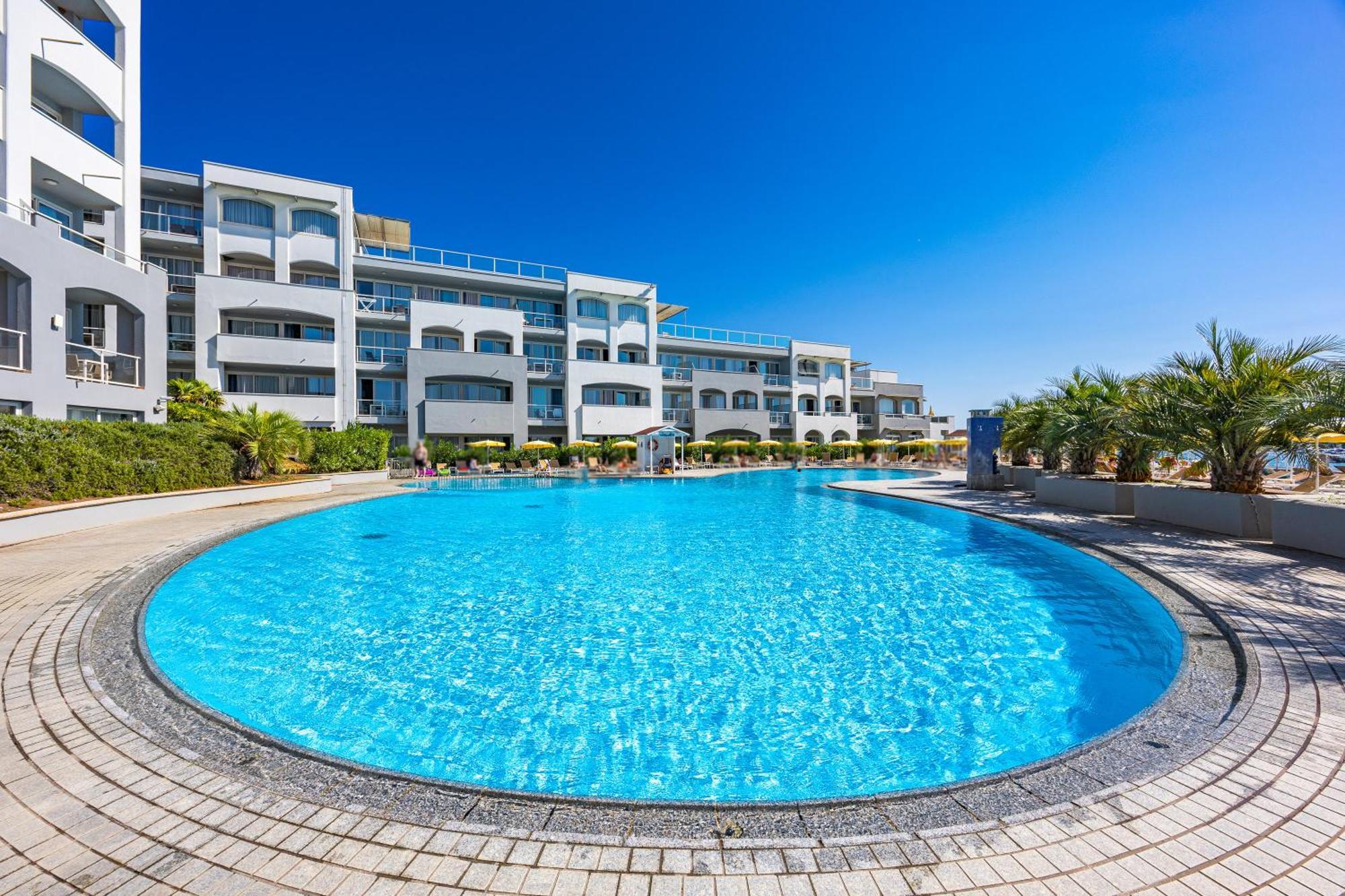 Family Resort Del Mar Banjole Ngoại thất bức ảnh