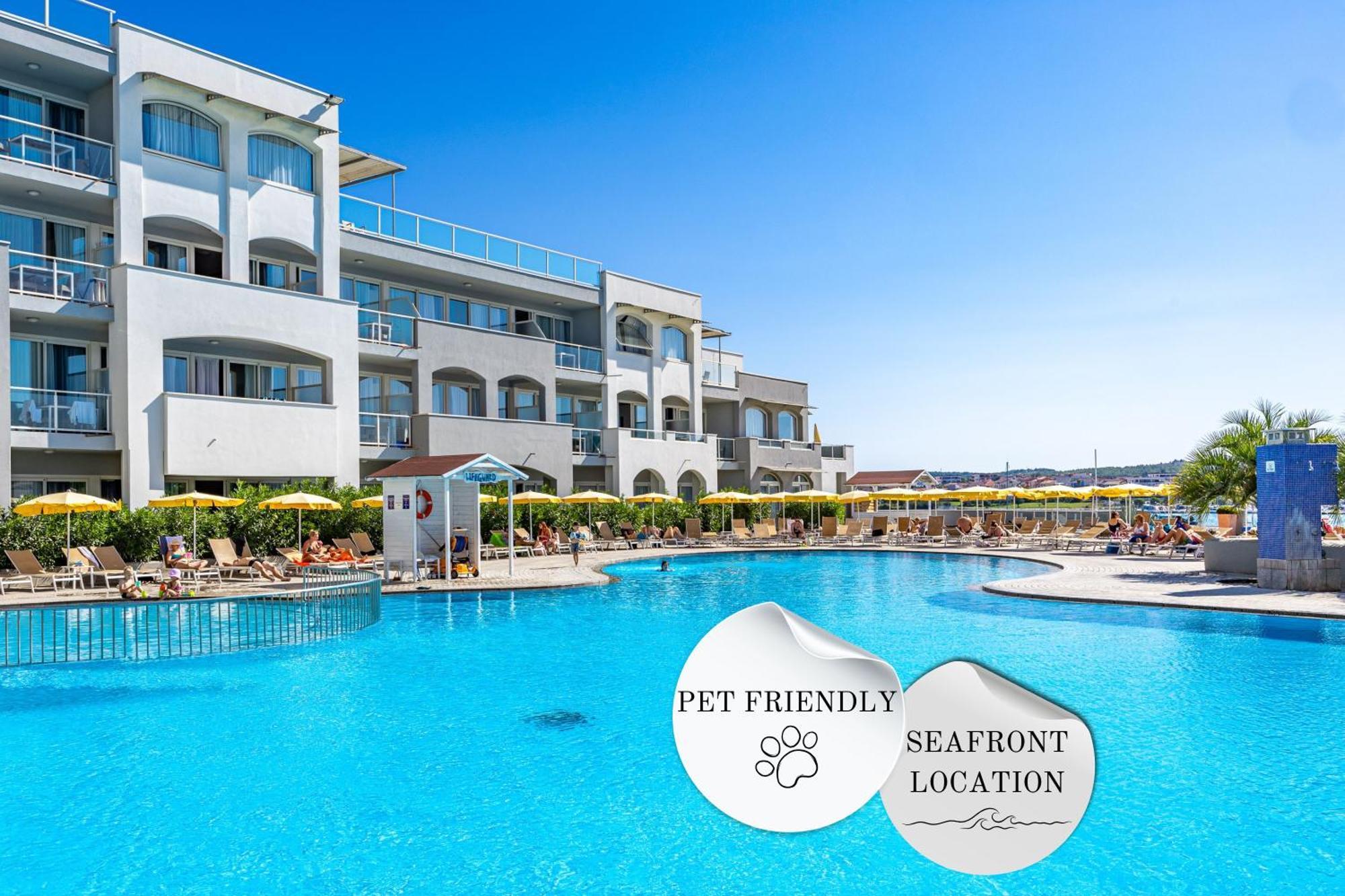 Family Resort Del Mar Banjole Ngoại thất bức ảnh